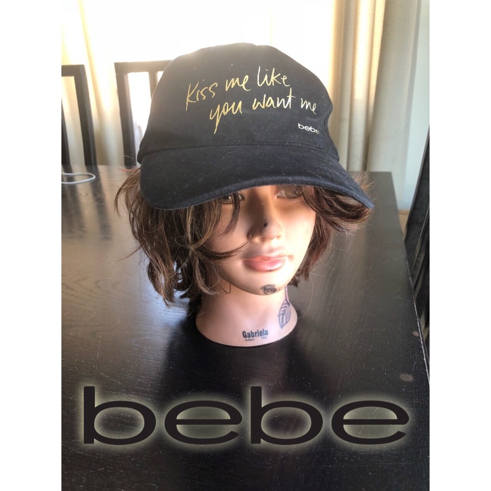 Bebe hat